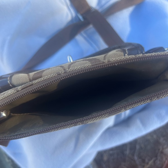 Coach Signature Small Purse - Picture 3 of 4